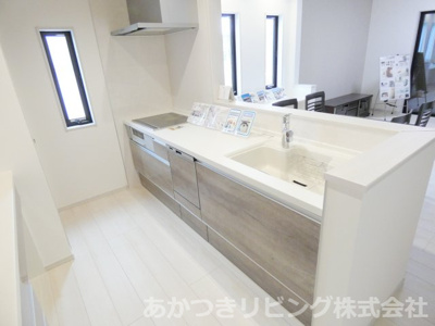 【キッチン】 | いろどりアイタウン小山市粟宮 | 時短家事に繋がる食器洗浄乾燥機付きシステムキッチン♪