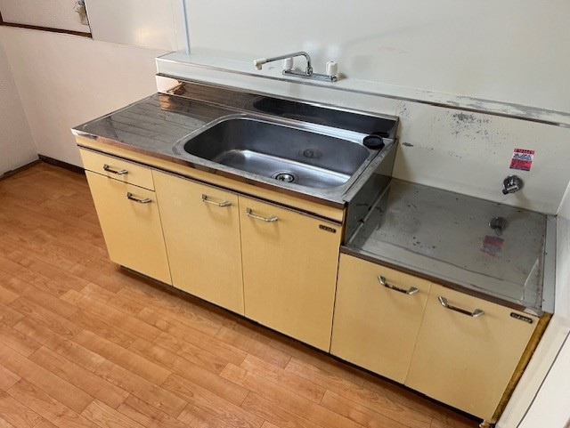 杉並区堀ノ内３丁目のアパートのキッチン