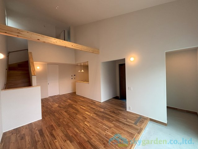 小田原市羽根尾　新築戸建　全1棟1号棟の居間・リビング