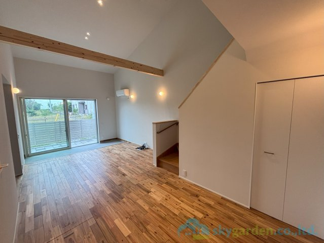 小田原市羽根尾　新築戸建　全1棟1号棟の居間・リビング