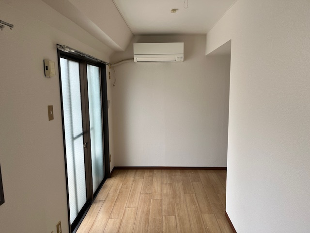 杉並区高円寺南４丁目の賃貸マンションの居間・リビング