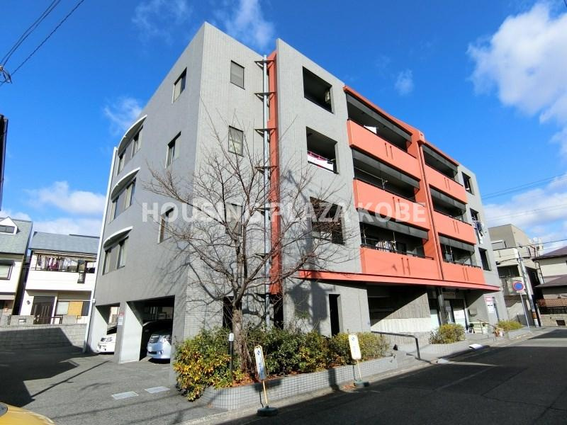 トラストコート戸崎の外観