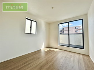 【洋室】 | 津田沼駅徒歩14分　ZEH水準住宅　前原西5　全3棟　2号棟 | 販売現地