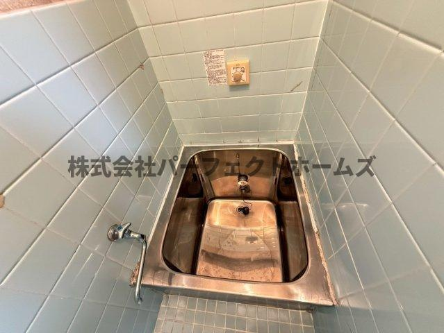 藤が尾4丁目貸家の浴室|きれいなお風呂です