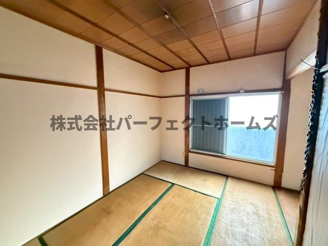 藤が尾4丁目貸家の和室|和室がひろがる居住スペース