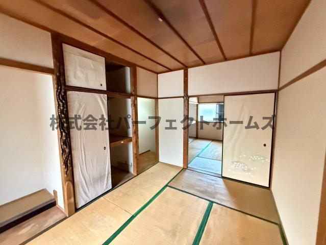 藤が尾4丁目貸家の和室|日本らしい落ち着いた雰囲気の和室です