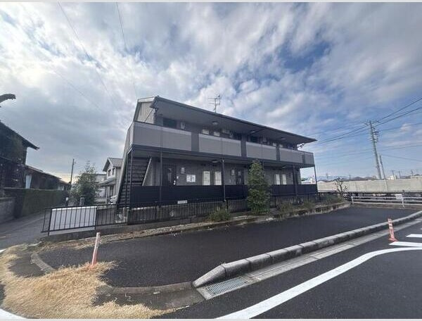 ドマーニ羽島の外観