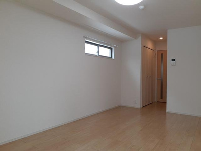 【その他】 | ルーモベルビ・トロア