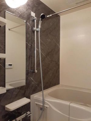 【浴室】 | ルーモベルビ・トロア