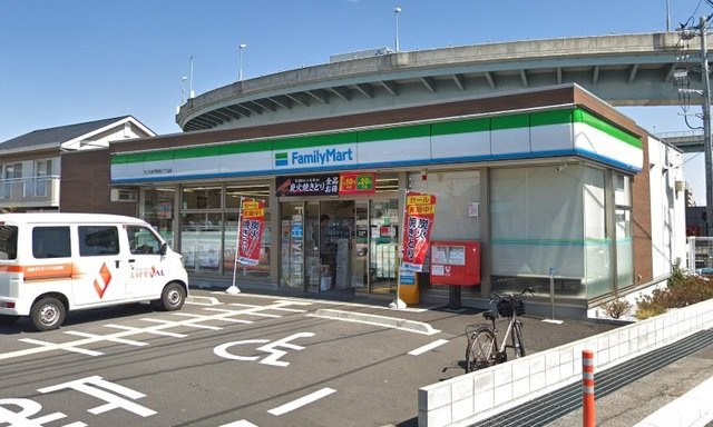 エテルノ　ブリ－ズ　Ⅱの周辺|ファミマ　さいたま円阿弥6丁目まで210m