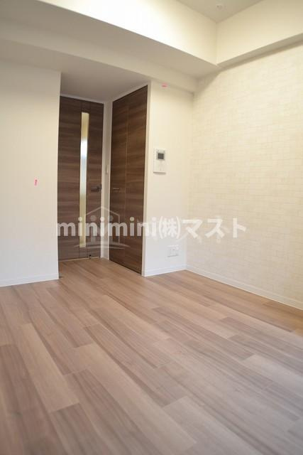 プレサンス難波クチュールの居間・リビング