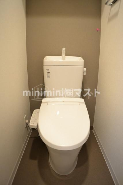 プレサンス難波クチュールのトイレ