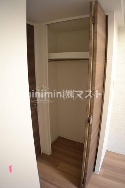 プレサンス難波クチュールの収納