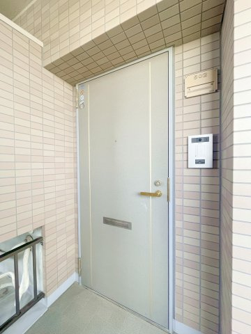 藤和シティコープ松戸小根本の玄関