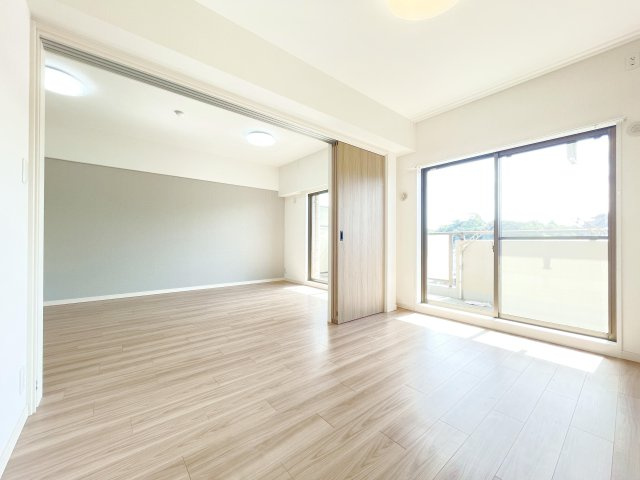 藤和シティコープ松戸小根本の洋室