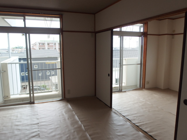 リバーストーン（東大友町）のその他