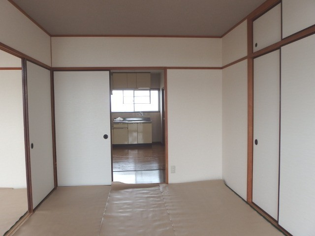 リバーストーン（東大友町）の居間・リビング