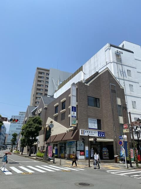 オゾン２ビルの外観