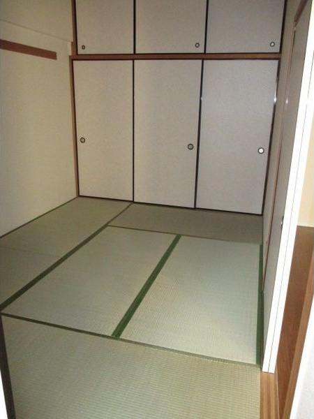 レジディア日比野の和室|和室です