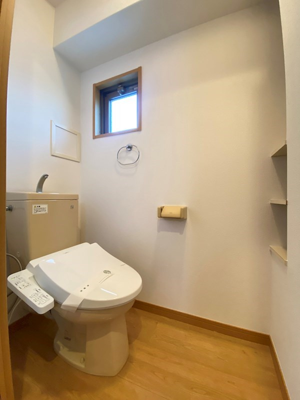 福岡市中央区白金１丁目の賃貸マンションのトイレ