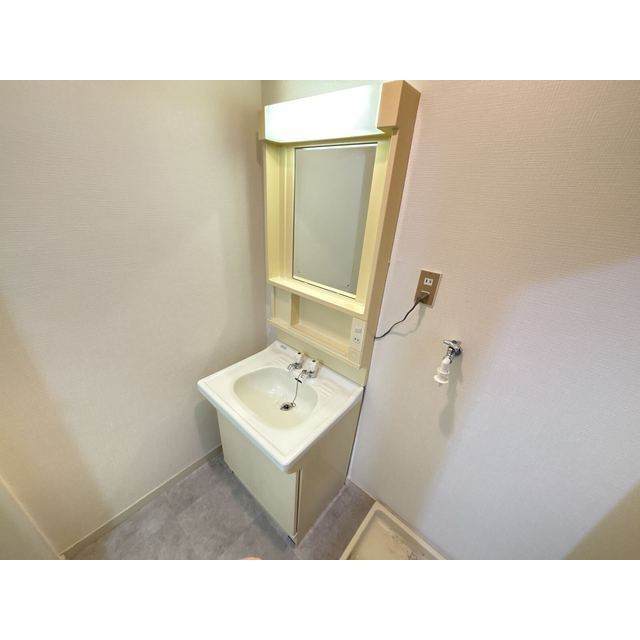 コーポサンライズモリの洗面所