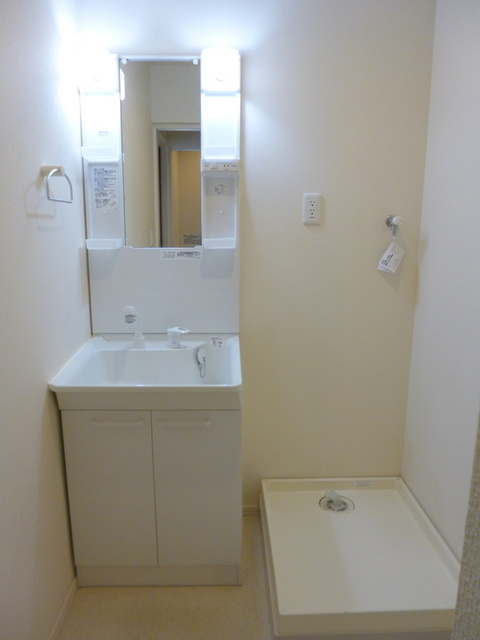 Ｐａｒｋ　Ｔｅｒｒａｃｅの洗面所|★ゆったりとした洗面脱衣スペース★