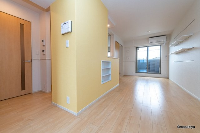 フィオーレ・アリッサムの居間・リビング