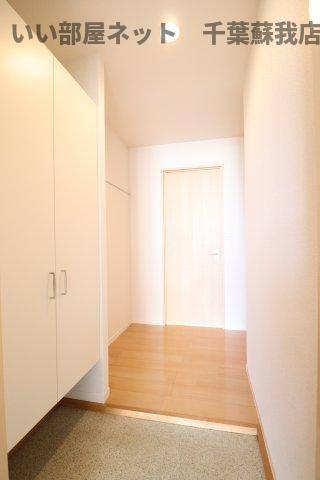 ヴィラージュおゆみ野の玄関|落ち着いた玄関です