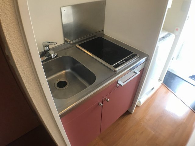 レオパレスアローマのキッチン