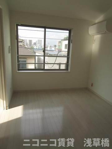 リブ千住のバルコニー