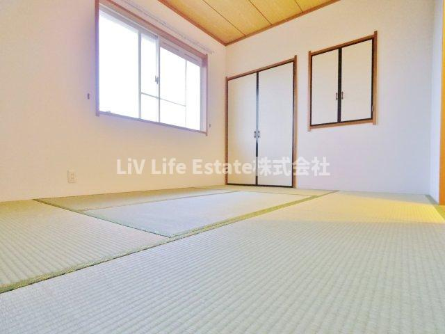 小平市仲町のテラスの和室