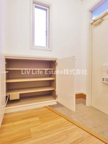 小平市仲町のテラス