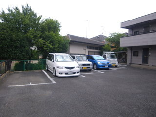 のらぼうの駐車場