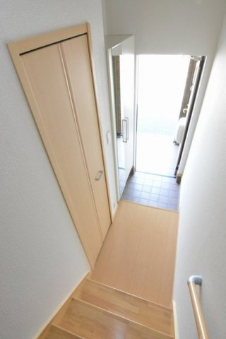 ＮＭＯＮ　Ｇの玄関