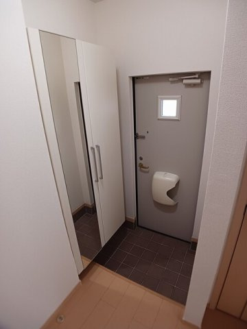 ＮＭＯＮ　Ｇの玄関