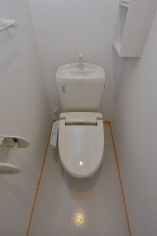 カトレア　Ⅰのトイレ