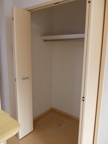 ＡＬＢＡ　Ｅの収納