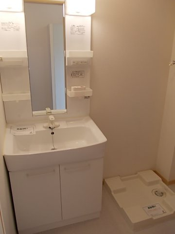 ＡＬＢＡ　Ｅの洗面所