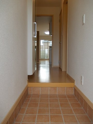 ＡＬＢＡ　Ｅの玄関