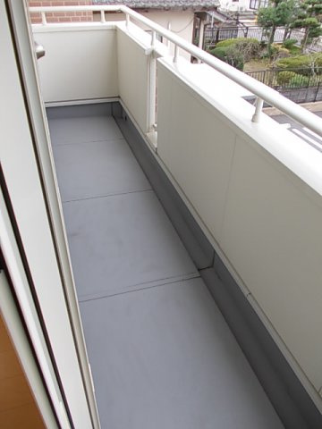 グリーンアベニュー　Ｅのバルコニー