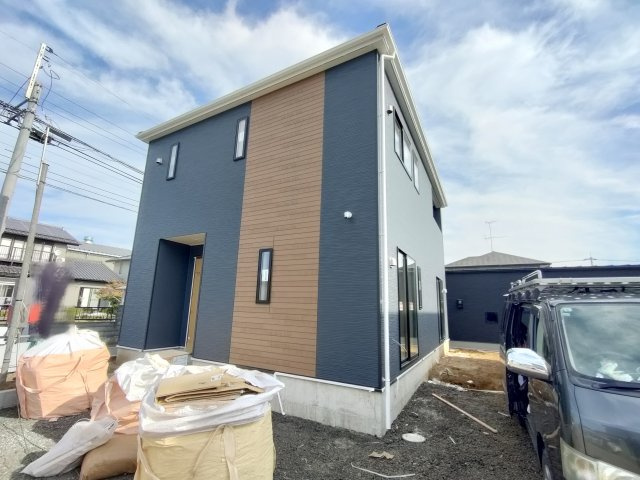 【Cradle Garden】　古河市小堤　第３　全2邸の前面道路含む現地写真|建築中の様子が見られるのも今だけ！ぜひ、お気軽にお問い合わせください（＾＾）
2025年9月撮影