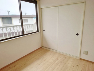 【洋室】 | メゾンYAMAMOTO