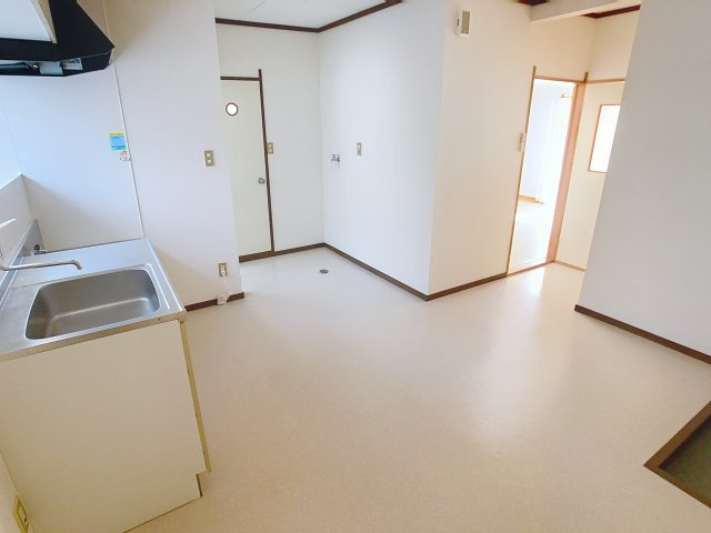 沼沢コーポラスの内装