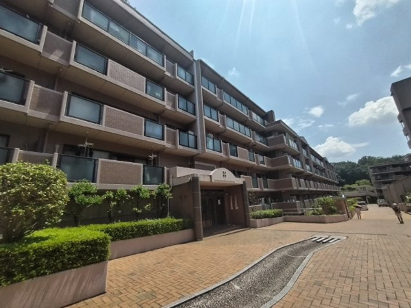 イトーピア生駒ファインコートの画像