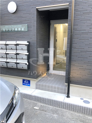 【エントランス】 | セシリア熊野前 | 清潔なエントランスです