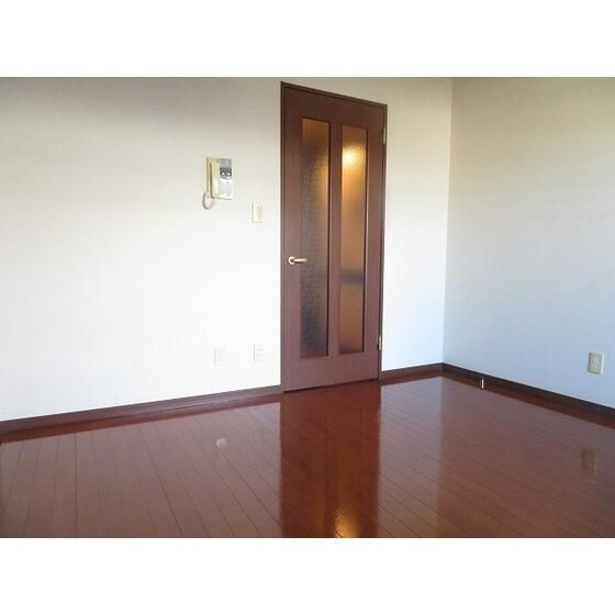 西川ビルの寝室