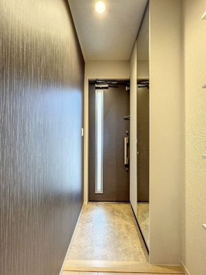 【玄関】 | ルークラティブ蓮根 | ゆったりとした玄関です