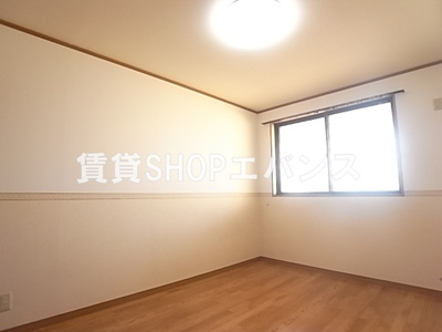  | グランピリエ