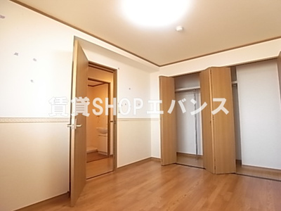  | グランピリエ