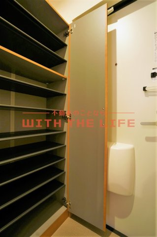 ティーレグノ羽犬塚【キャッシュバック対象物件】の収納|※同建築会社施工物件の写真　※現状優先